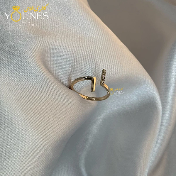 انگشتر دو خط نگین دار طلا